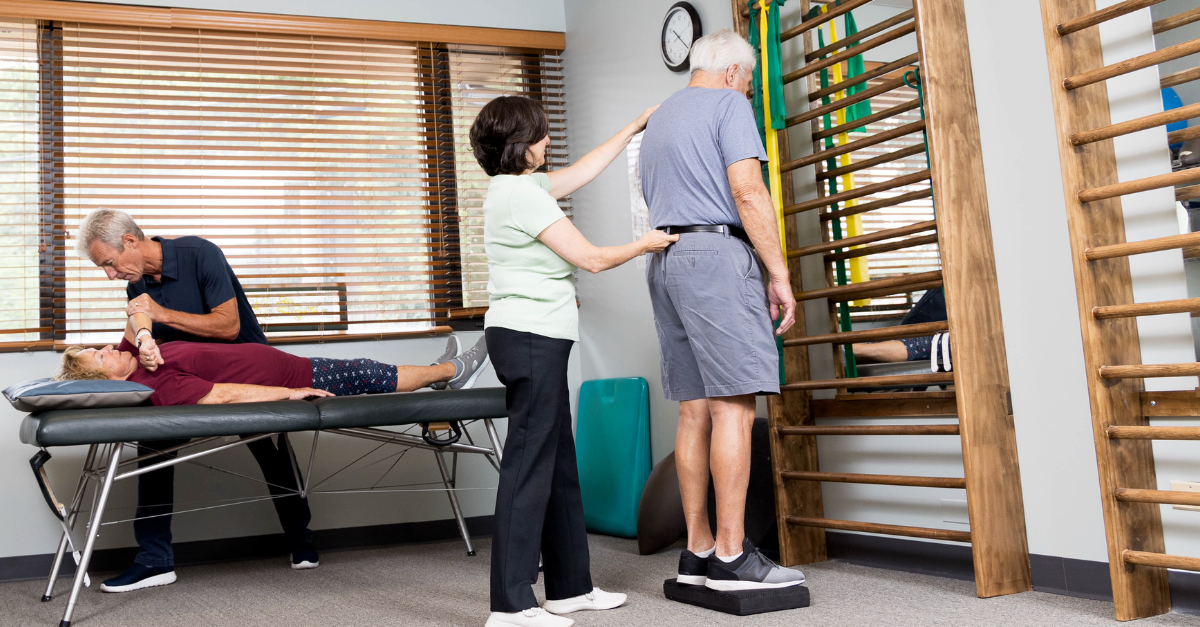 Improve Your Posture The Manual Touch Physical Therapy Blog Post Image