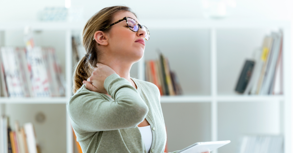 Understanding the 4 Common Causes of Neck Pain